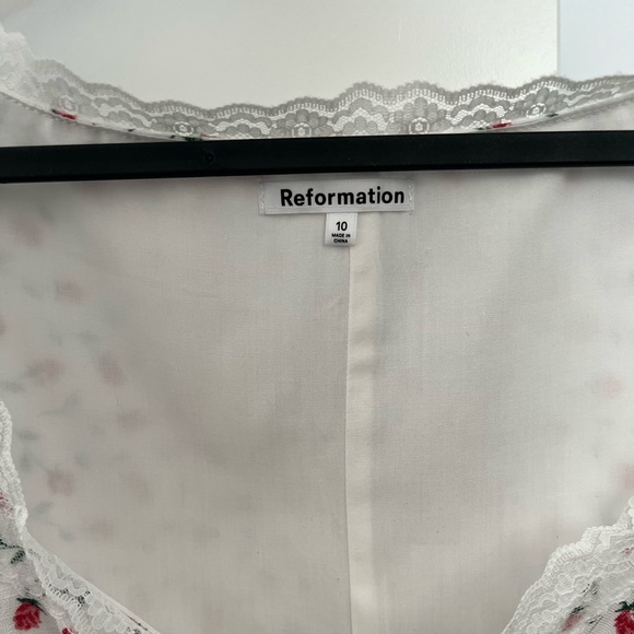 Reformation Rosalie Linen Top - Picture 5 of 6